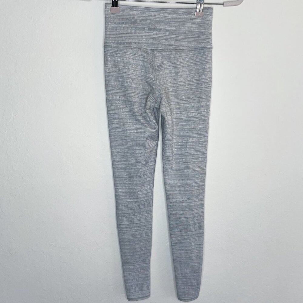 Athleta Jacquard High Rise Chaturanga Light Grey Ankle Leggings XXS - Picture 6 of 13